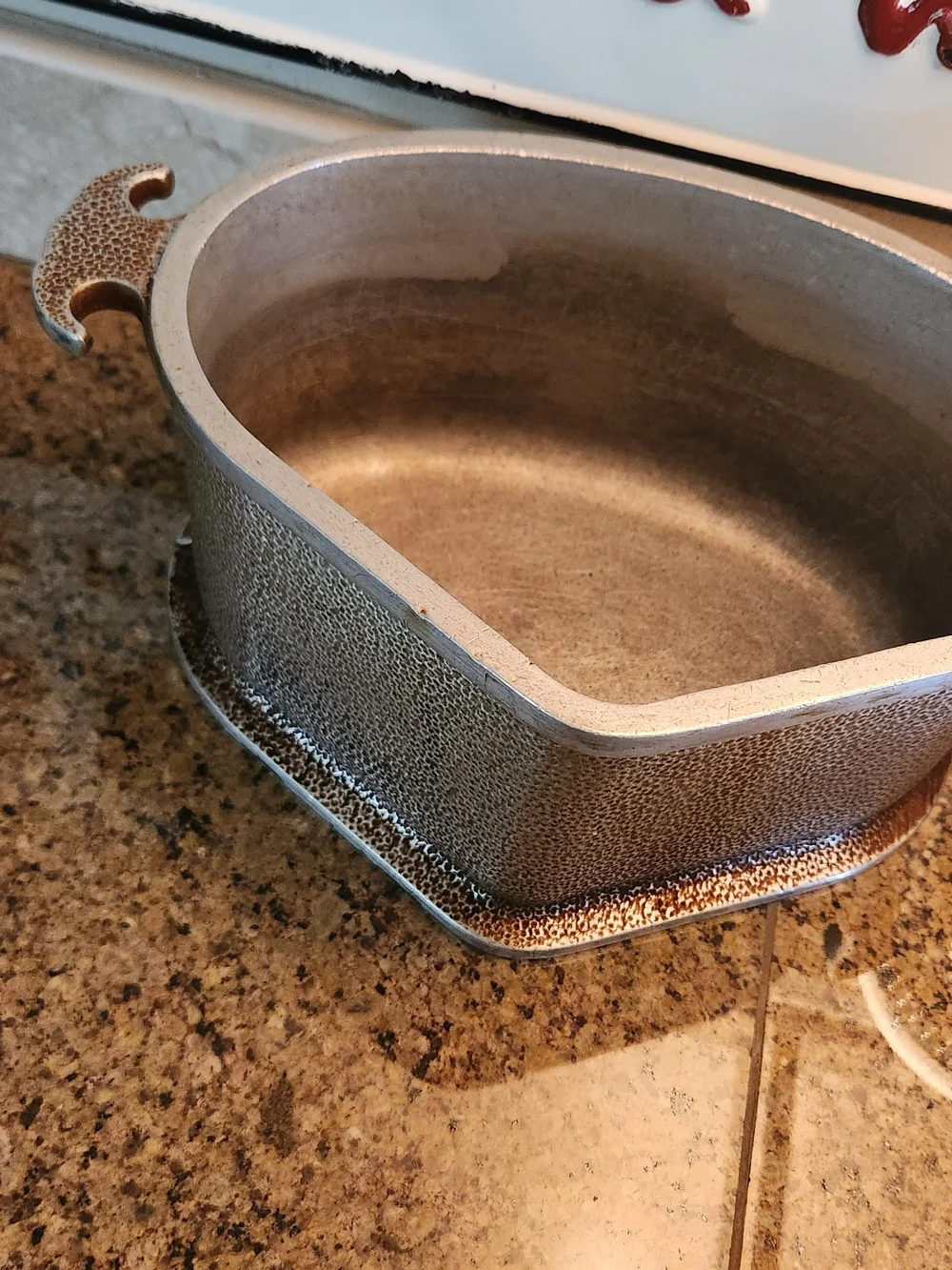Antique-OLD, Guardian Service Brand Metal Baking/Roaster Pot. Silver. NO Lid.